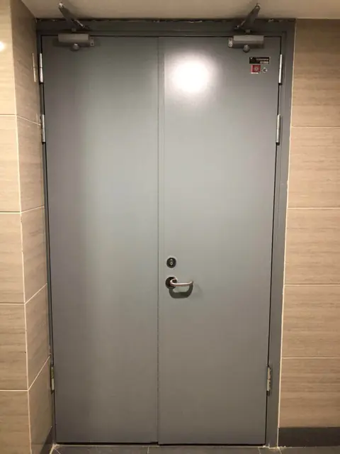 Taicang Liuhe Fire and Security Doors & Windows Co., Ltd. 5